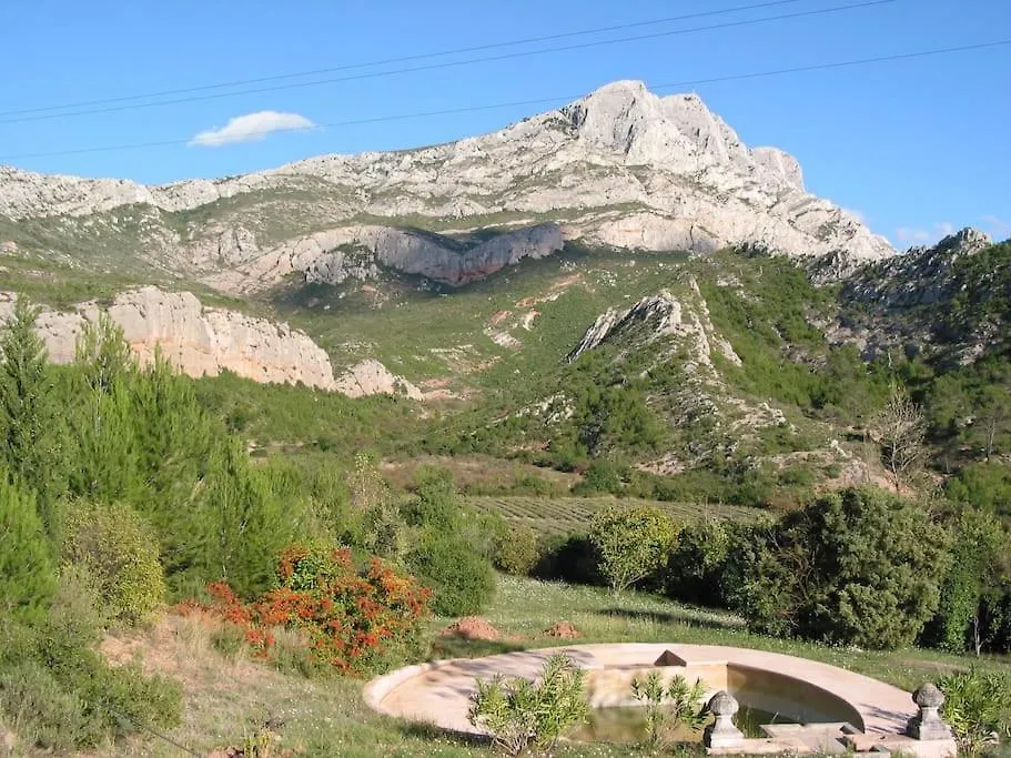 Maison A Aix En Provence Au Pied De La Sainte Victoire Beaurecueil Villa